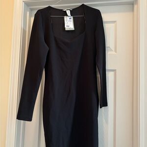 H&M Classic Black Long Sleeve Dress